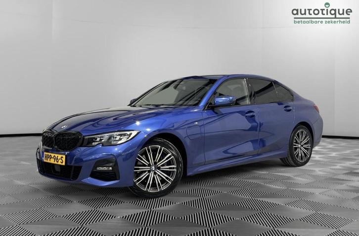 BMW 3-serie 330e M-Sport Aut. | shadow line | driving assist, Auto's, BMW, Bedrijf, Te koop, 3-Serie, 360° camera, ABS, Adaptive Cruise Control