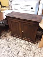 Houten kastje met deuren, Huis en Inrichting, Kasten | Buffetkasten, Ophalen, Minder dan 50 cm, Vintage, Minder dan 100 cm