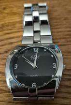 Pearl horloge inclusief batterij, Ophalen of Verzenden, Gebruikt