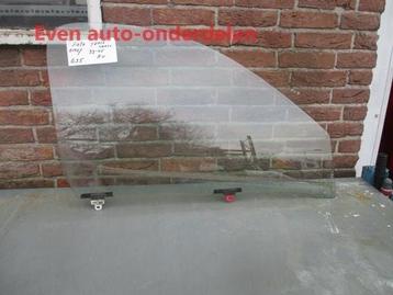 rechts voorportier ruit Toyota yaris verso.. beschikbaar voor biedingen