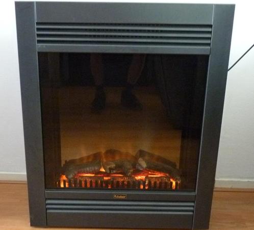 Elektrische kachel met mooie sfeervlam van het merk Faber, Huis en Inrichting, Kachels, Zo goed als nieuw, Vrijstaand, Elektrisch