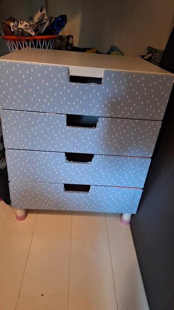 Ladekast Ikea Smastad, 4 lades. beschikbaar voor biedingen