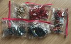 5 zakjes met speelgoed soldaten ridders, Ophalen of Verzenden, Zo goed als nieuw
