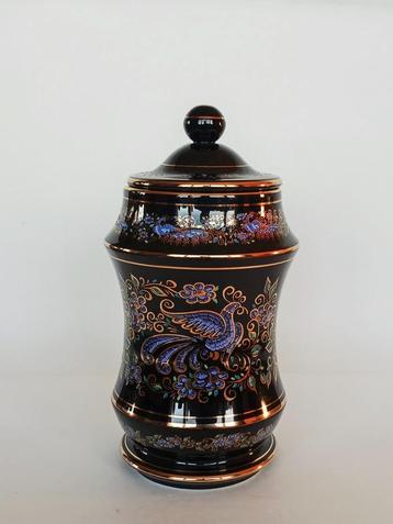 Dekselpot Keramiek Anapale Griekenland beschikbaar voor biedingen