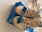 adidas Yabisah, Ophalen of Verzenden, Zo goed als nieuw, Schoenen