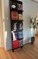 2x Tijdschriftenrek wandkast VT Wonen zwart, Huis en Inrichting, Ophalen, Gebruikt, 200 cm of meer, Minder dan 150 cm