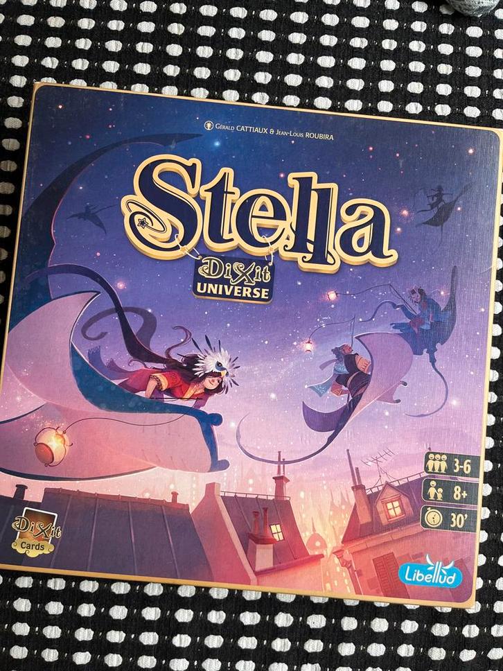 Stella Dixit Universe Bordspel zgan, Hobby en Vrije tijd, Gezelschapsspellen | Bordspellen, Zo goed als nieuw, Drie of vier spelers
