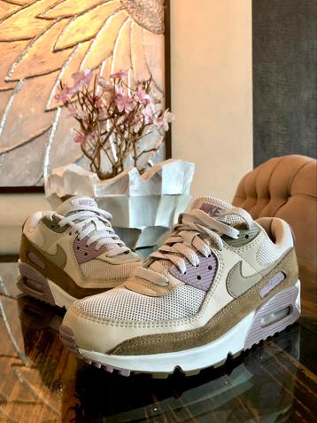 NIEUWSTAAT! 💯 NIKE AIR MAX 90 - Brown Kelp Edition beschikbaar voor biedingen