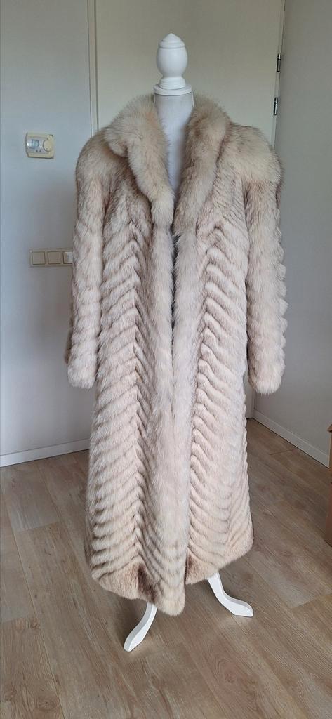 Lange blauwvos bontjas maat L, Kleding | Dames, Jassen | Winter, Gedragen, Maat 42/44 (L), Overige kleuren, Ophalen of Verzenden