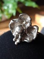 Ring verstelbaar
Geen zilver.
Aluminium, Gebruikt, IJzer of Staal, Ophalen of Verzenden, Dame of Heer
