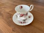 Royal Albert mokka kop&schotel Lavender Rose, Ophalen of Verzenden, Zo goed als nieuw, Porselein, Kop en/of schotel