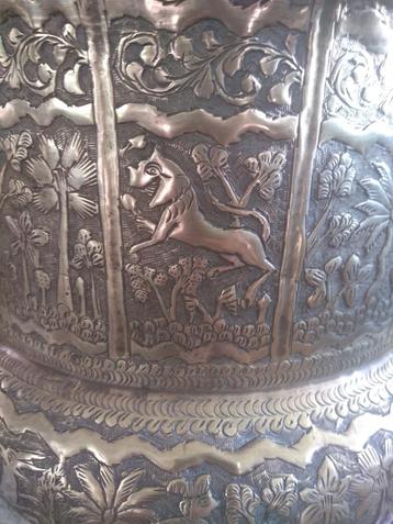 Groot formaat Jardinieres met jacht voorstelling (India) beschikbaar voor biedingen