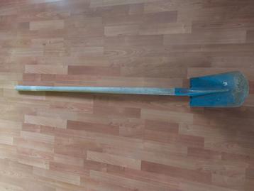 Sleuvenschep 150 cm beschikbaar voor biedingen