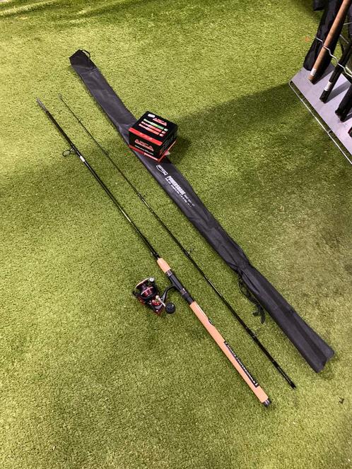 Nieuwe Spro Powershade spinhengel + Arca molen, 2.70m 15-40g, Watersport en Boten, Hengelsport | Roofvissen, Nieuw, Complete set