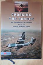 E. van Loo - Crossing the Border, Ophalen, Zo goed als nieuw, E. van Loo