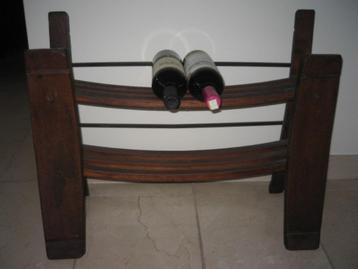 Wijnrek geschikt voor 12 flessen   beschikbaar voor biedingen