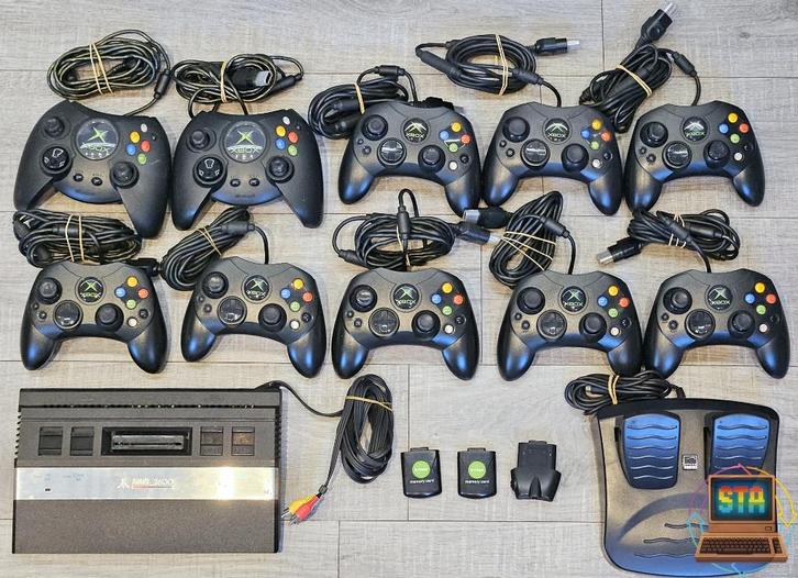 Partij Original Xbox + Atari 2600 Hardware – Ongetest, Computers en Software, Vintage Computers, Ophalen of Verzenden