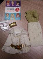 1965 BARBIE ON THE AVENUE OUTFIT NM/M COMPLEET, Verzamelen, Ophalen of Verzenden, Zo goed als nieuw, Kleertjes