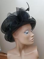 Zwart vintage hoedje met hoedendoos, Kleding | Dames, Hoeden en Petten, Ophalen of Verzenden, Nieuw, One size fits all