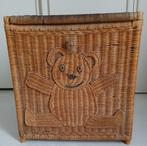 Rotan beren mand, Huis en Inrichting, Woonaccessoires | Schalen en Manden, Ophalen, Gebruikt, Mand, Vierkant