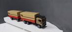 Modelvrachtauto Merk Siku, model Volvo F12 met aanhanger., Ophalen of Verzenden, Zo goed als nieuw, Bus of Vrachtwagen, Overige merken