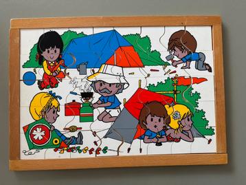 Houten puzzel beschikbaar voor biedingen
