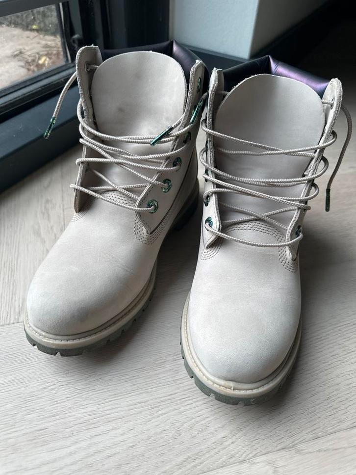 Timberland Limited Edition dames boots - maat 39.5, Kleding | Dames, Schoenen, Zo goed als nieuw, Lage of Enkellaarzen, Beige