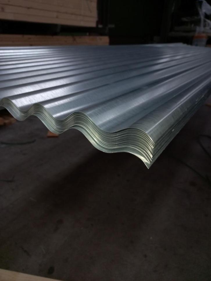 Nieuwe gegalvaniseerde golfplaat 110 cm – vanaf €9,95 ex/m², Doe-het-zelf en Verbouw, Dakpannen en Dakbedekking, Nieuw, Golfplaat