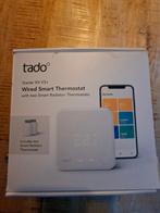 TADO tado V3+ Thermostaat & 2 Radiatorknoppen Starterkit, Ophalen of Verzenden, Slimme thermostaat, Zo goed als nieuw
