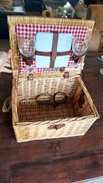 Picknickmand, Hobby en Vrije tijd, Picknickmanden, Ophalen of Verzenden, Zo goed als nieuw