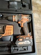 AEG Klopboormachine 18V met 2 accu's, Boormachine, Verzenden, Klopboormechanisme, Gebruikt