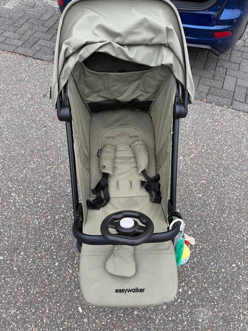 Easywalker Miley 2, sage green, Kinderen en Baby's, Buggy's, Overige merken, Regenhoes, Verstelbare rugleuning, Zonnekap, Ophalen