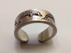 Teenring zilverkleurig - zwarte dolfijntjes (5018), Sieraden, Tassen en Uiterlijk, Ringen, Overige materialen, Verzenden, Nieuw