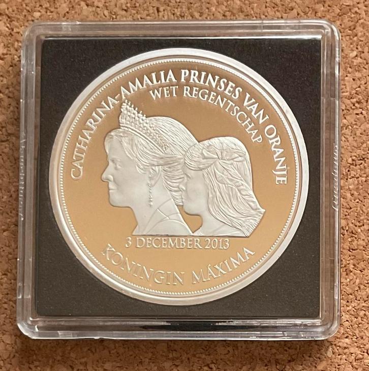 Penning - Catharina Amalia - Wet Regentschap 3 dec 2003, Postzegels en Munten, Penningen en Medailles, Overige materialen, Nederland