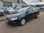 Volkswagen Passat Variant 1.6 Trendline 75kw Clima! Bj:2007, Auto's, Volkswagen, Gebruikt, 4 cilinders, Zwart, Handgeschakeld