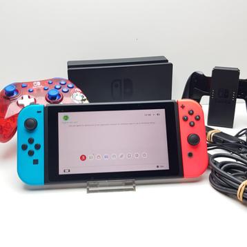 🕹️ Nintendo Switch – Blauw/Rood beschikbaar voor biedingen