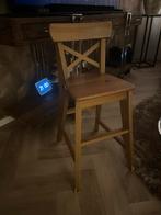 Houten kinderstoel gezocht, Huis en Inrichting, Stoelen, Gebruikt, Bruin, Ophalen of Verzenden, Eén