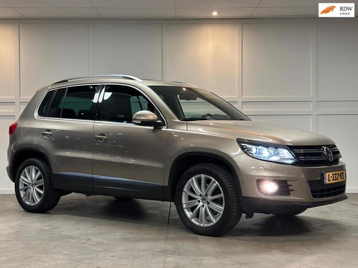 Volkswagen Tiguan 1.4 TSI Sport&Style R-line Edition, Auto's, Volkswagen, Bedrijf, Te koop, Tiguan, ABS, Achteruitrijcamera, Airbags
