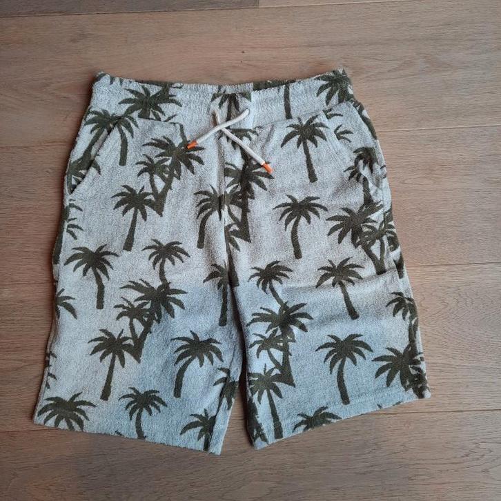 Ao 76 | korte broek short met palmbomen jongens maat 176, Kinderen en Baby's, Kinderkleding | Maat 176, Zo goed als nieuw, Jongen