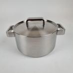 Iittala Tools Kookpan ø 22 cm 4L RVS, Zo goed als nieuw, Rvs, Keramische plaat, Ophalen