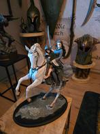 Arwen en frodo on asfaloth, Ophalen, Zo goed als nieuw, Beeldje of Buste