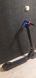 Elektrische scooter - handrem defect, elektrische rem OK, Fietsen en Brommers, Snorfietsen en Snorscooters, Ophalen, Gebruikt