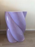 &Klevering pillar bijzettafel marshmallow lila, Huis en Inrichting, Minder dan 55 cm, Gebruikt, Rond, Hout