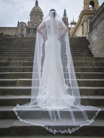 Te koop trouw sluier randy fenoli ivory 300cm beschikbaar voor biedingen