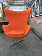 the Egg Chair van Arne Jacobsen, Ophalen, Gebruikt