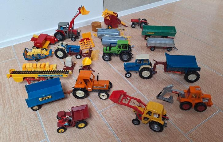 Tractoren verzameling Vintage, Hobby en Vrije tijd, Modelauto's | 1:32, Zo goed als nieuw, Tractor of Landbouw, Britains, Ophalen