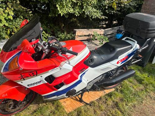 €500,- Honda CBR 1000F - Klassieker uit 1993, Motoren, Motoren | Honda, Bedrijf, Super Sport, meer dan 35 kW, 4 cilinders, Motorrijbewijs A