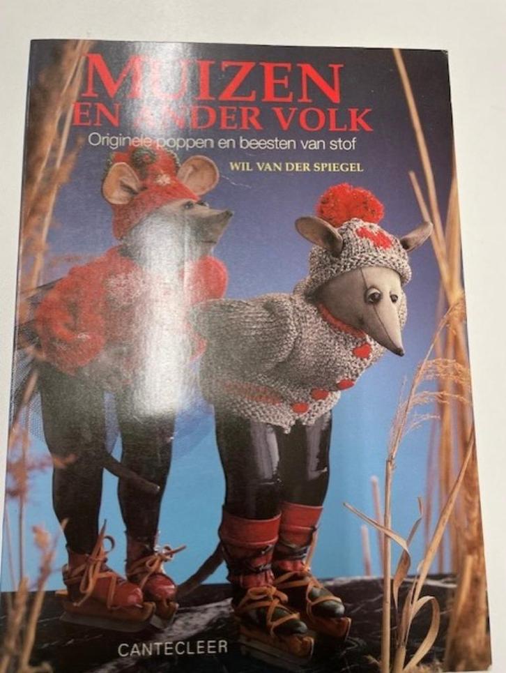 Boek “Muizen en ander volk”, Hobby en Vrije tijd, Vilt, Nieuw, Boek of Patroon, Ophalen of Verzenden