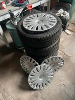 Winterset volkswagen golf 4 winterbanden met wieldop, Auto-onderdelen, Banden en Velgen, Ophalen, Gebruikt, 16 inch, Banden en Velgen
