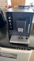Siemens koffie apparaat met met melkopschuimer, Ophalen, Koffiebonen, Zo goed als nieuw, Combi